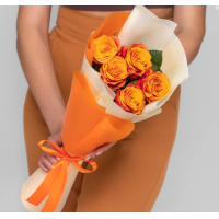 Bouquet of 5 orange roses