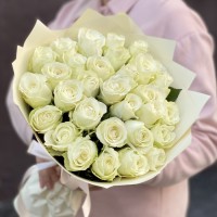 Bouquet of 31 white roses