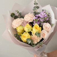 Author's bouquet “Sicily” with spray roses