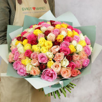 Авторский букет из 101 разноцветных роз
