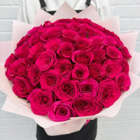 Букет малиновая розовая роза 51 штук 