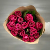 Bouquet of 15 crafted crimson roses